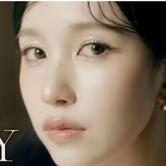 Mina (TWICE)的最新活动照片