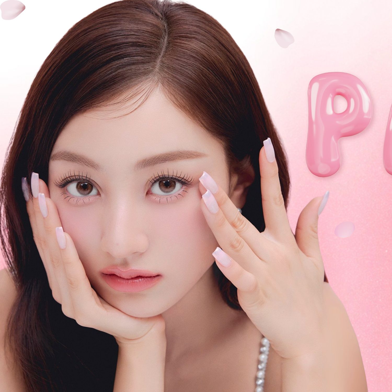 Behind-the-scenes cut of Jihyo (TWICE)