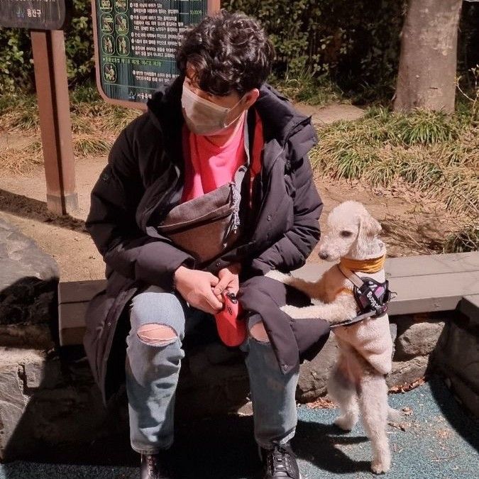 Behind-the-scenes cut of Shindong (Super Junior)