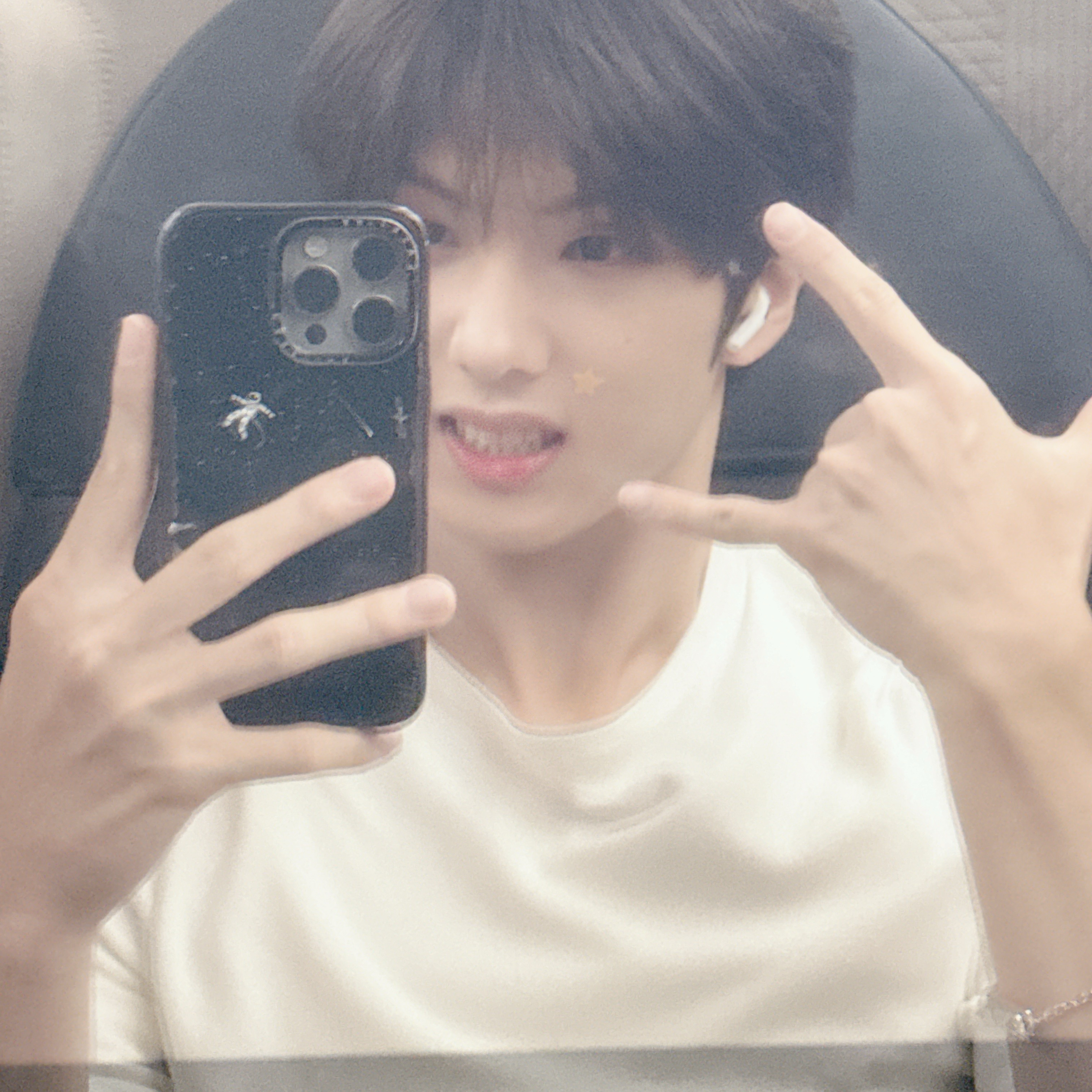 Behind-the-scenes cut of Jisung (NCT DREAM)