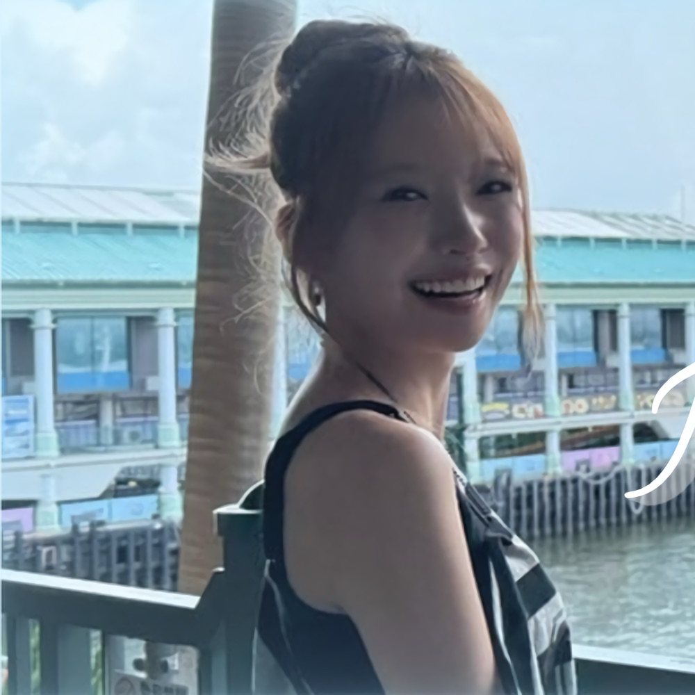 마유카 (NiziU)의 최신 사진