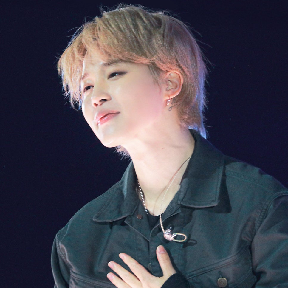 智旻 (防彈少年團)的最新活動照片