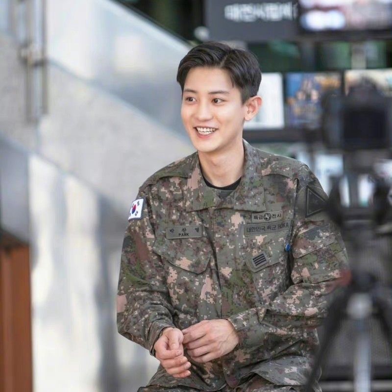 Potret di balik layar Chanyeol (EXO)