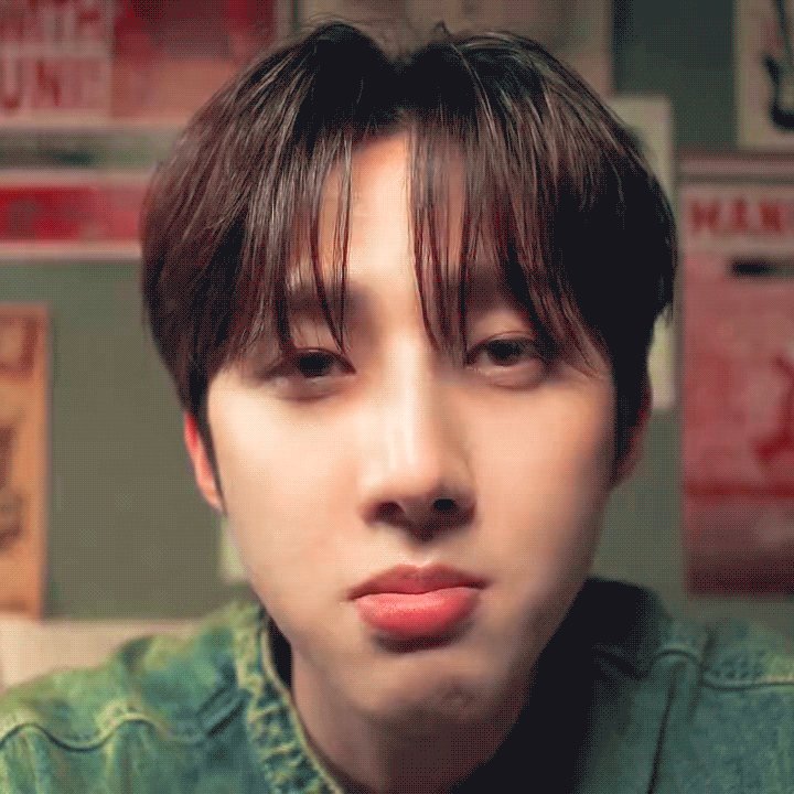 Hui (PENTAGON)的最新活动照片