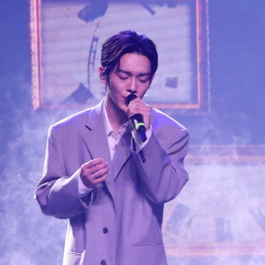 Chen (EXO)的幕後花絮