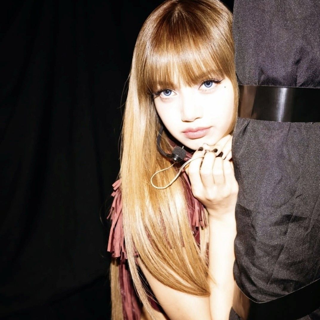 Behind-the-scenes cut of BLACKPINK