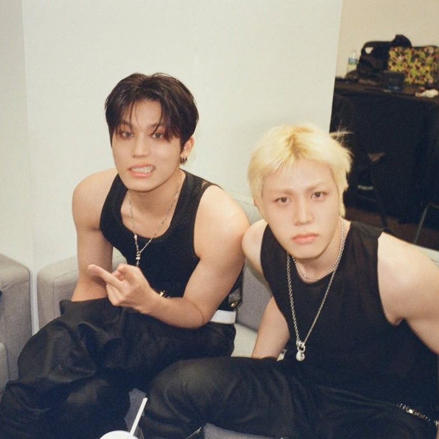 Momen yang diabadikan oleh penggemar TREASURE