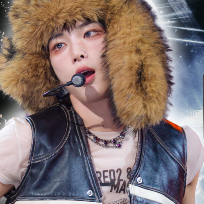 Behind-the-scenes cut of Harua (&TEAM)