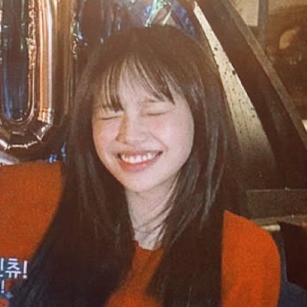 Latest photo of Chuu
