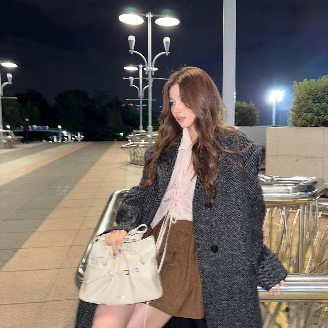 Sana (TWICE)的最新活動照片