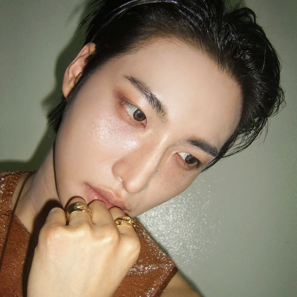 Recent activity shot of Seonghwa (ATEEZ)