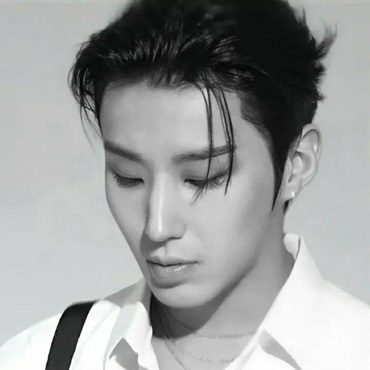 Behind-the-scenes cut of Jongup (B.A.P)