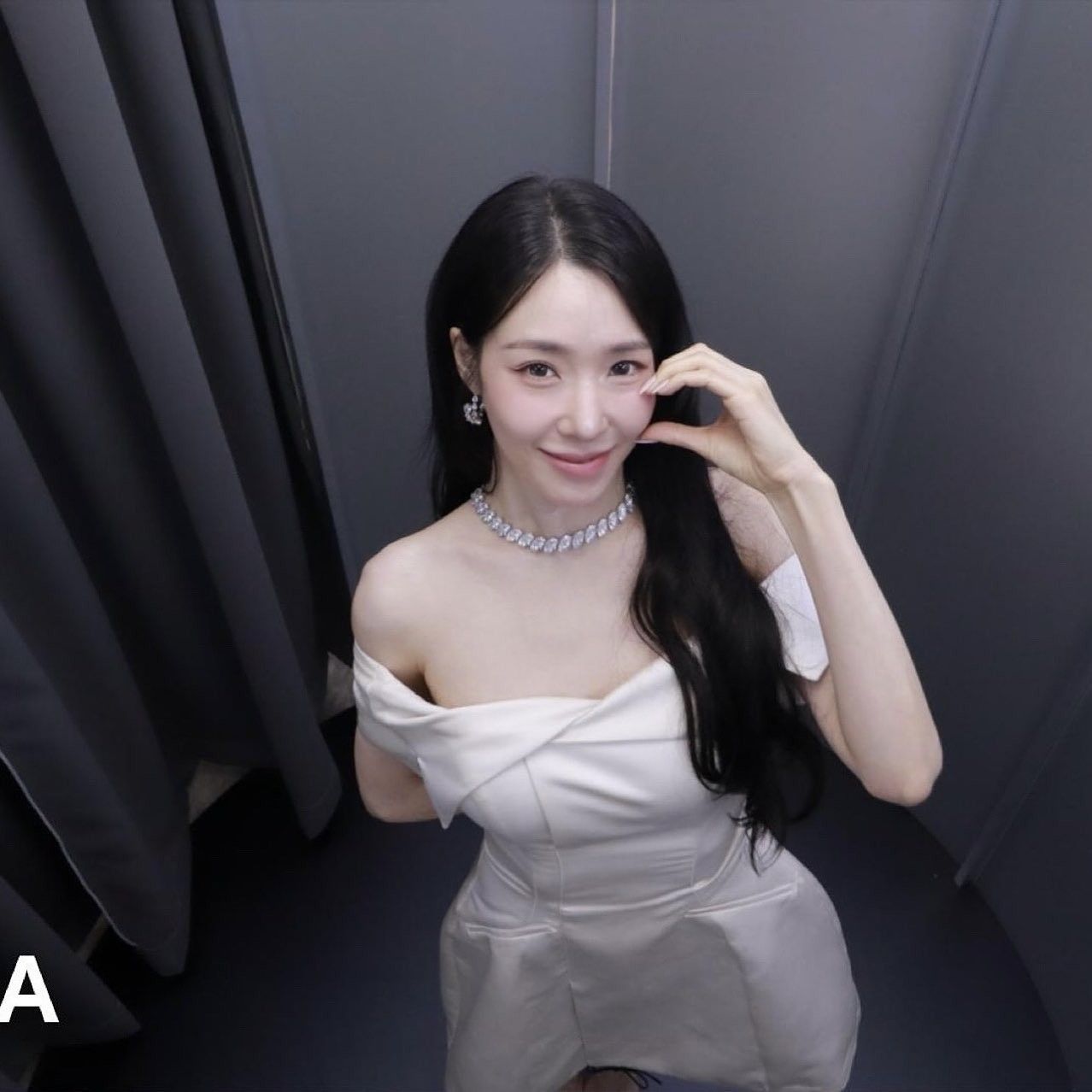 Behind-the-scenes cut of Tiffany Young (Girls' Generation)