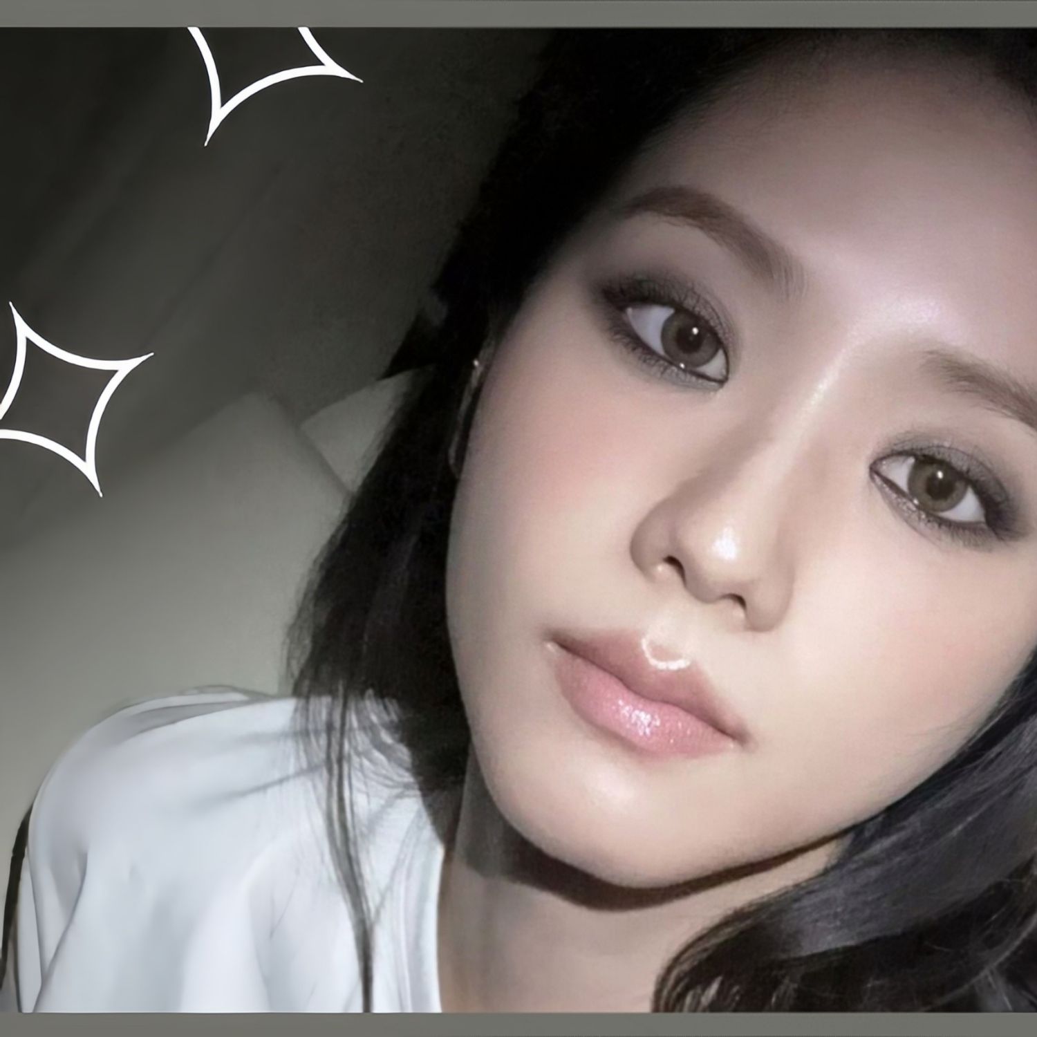 Recent activity shot of Jisoo (BLACKPINK)