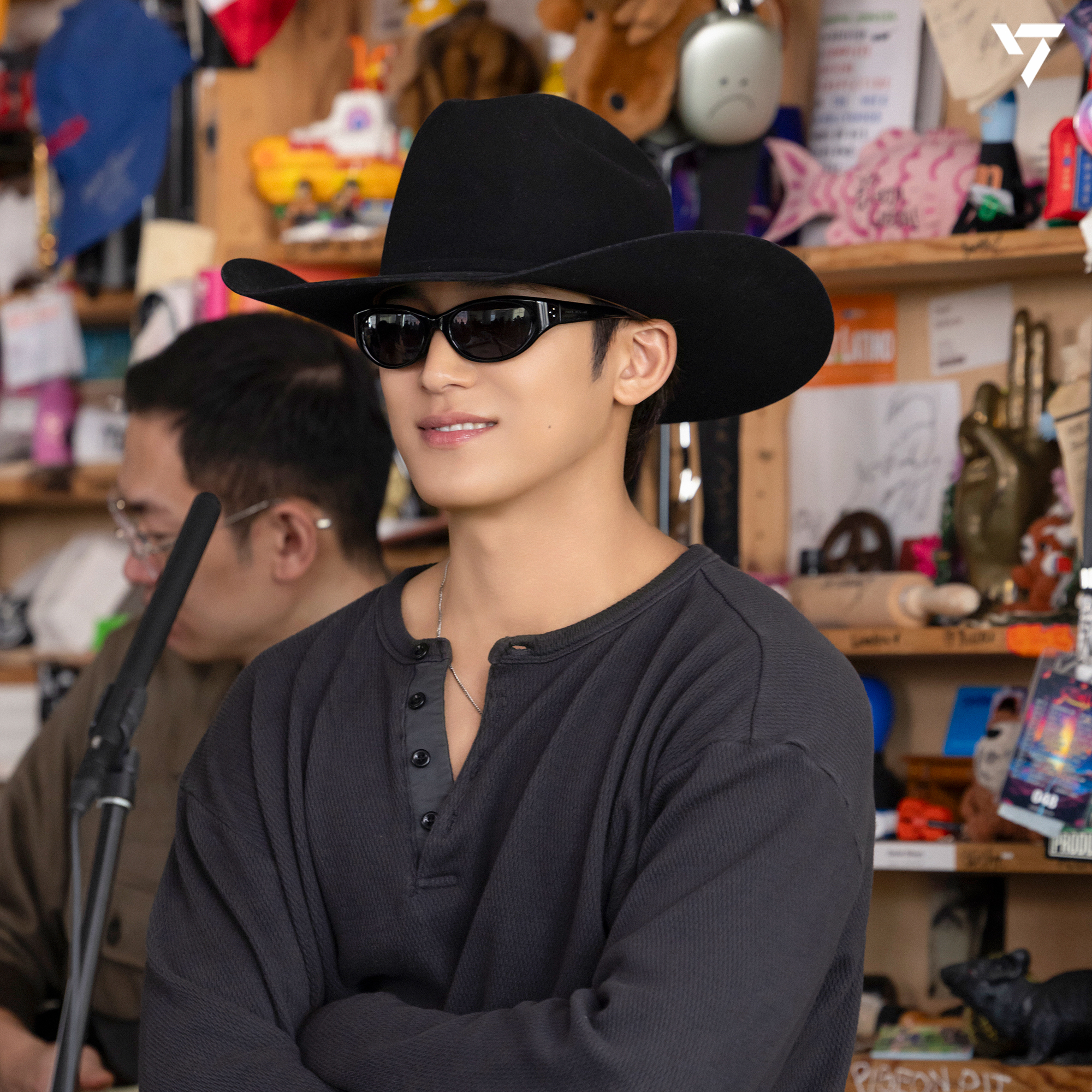 A moment captured by Mingyu (SEVENTEEN)'s fan