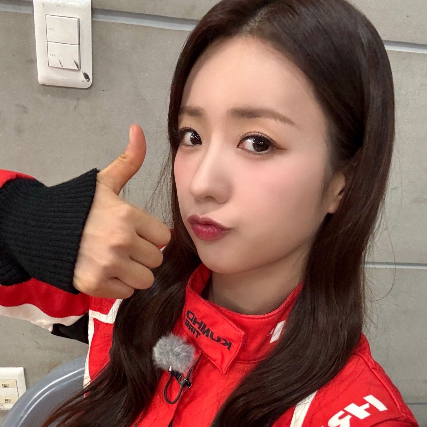 A moment captured by Yoon Bomi (Apink)'s fan