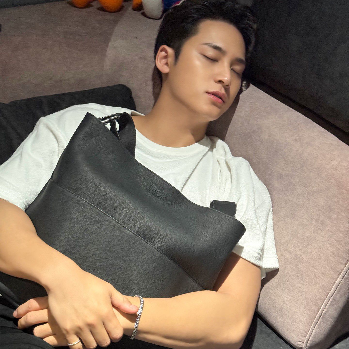 Latest photo of Mingyu (SEVENTEEN)