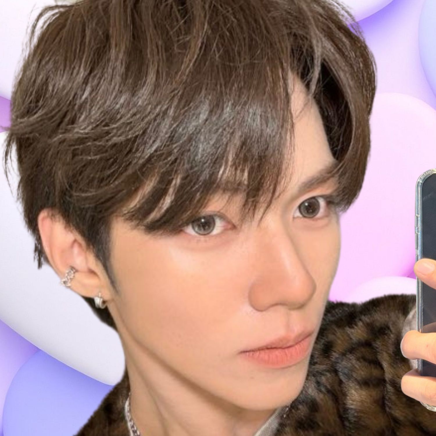 A moment captured by JL (AHOF)'s fan