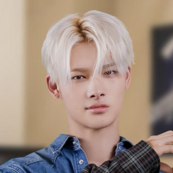 Foto aktivitas terbaru NI-KI (ENHYPEN)