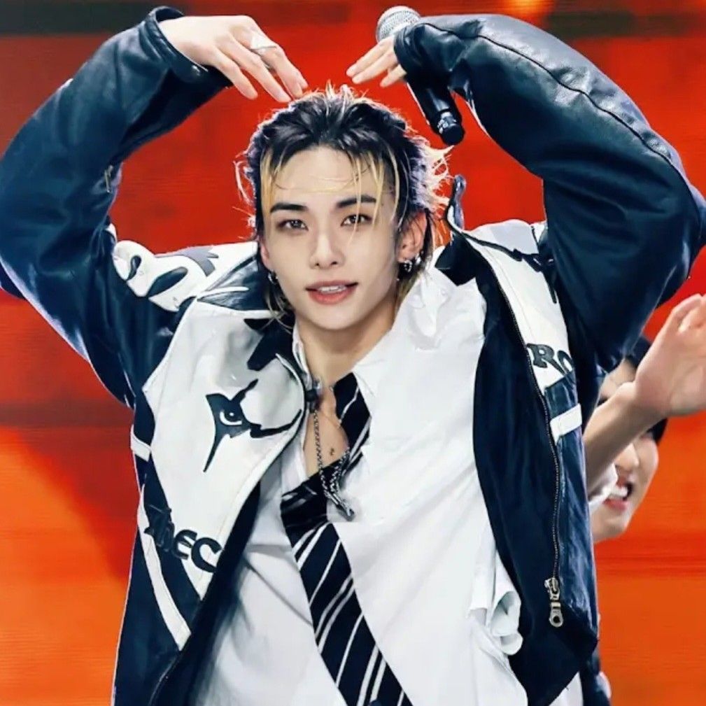 ヒョンジン (Stray Kids)の舞台裏ショット