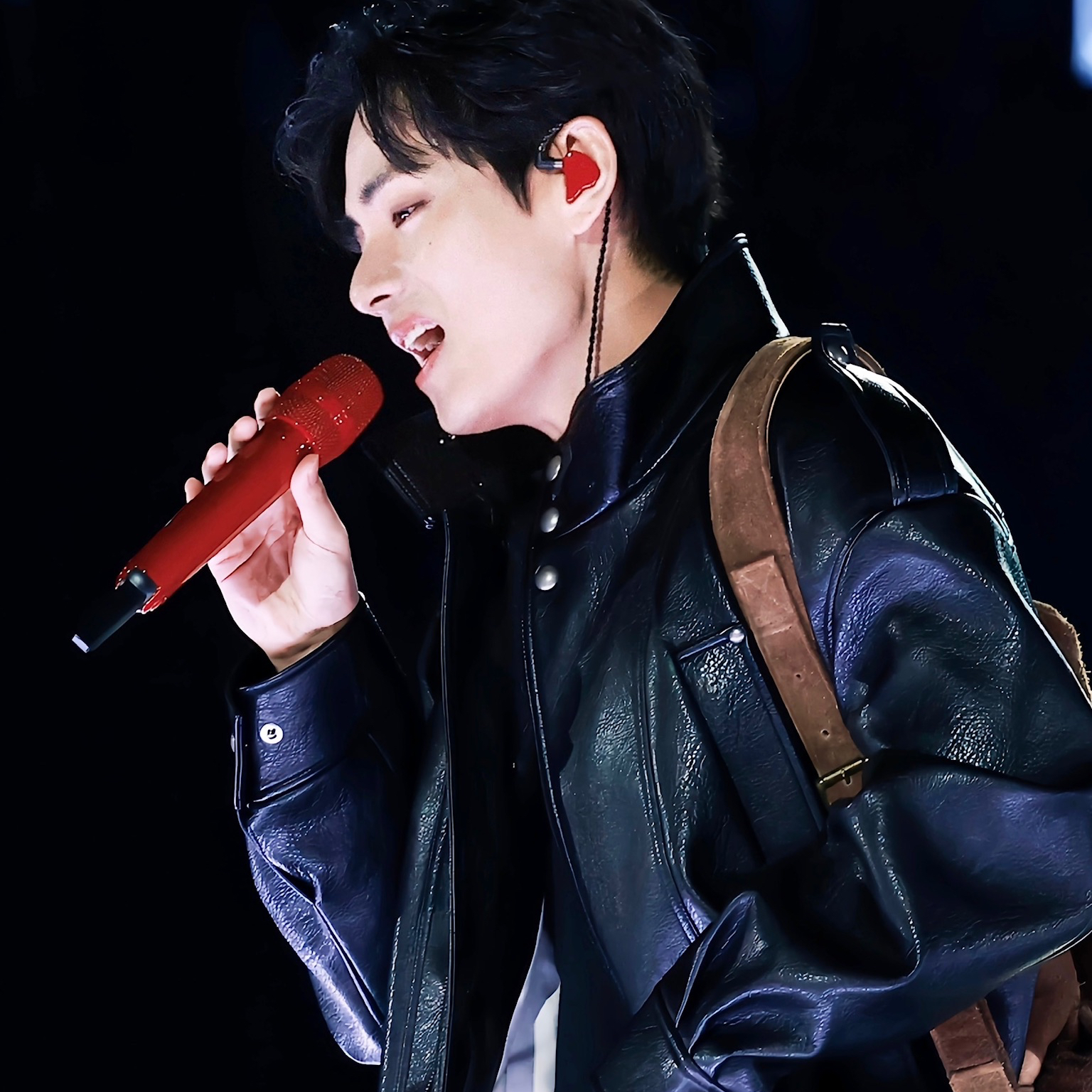 Recent activity shot of V (BTS)