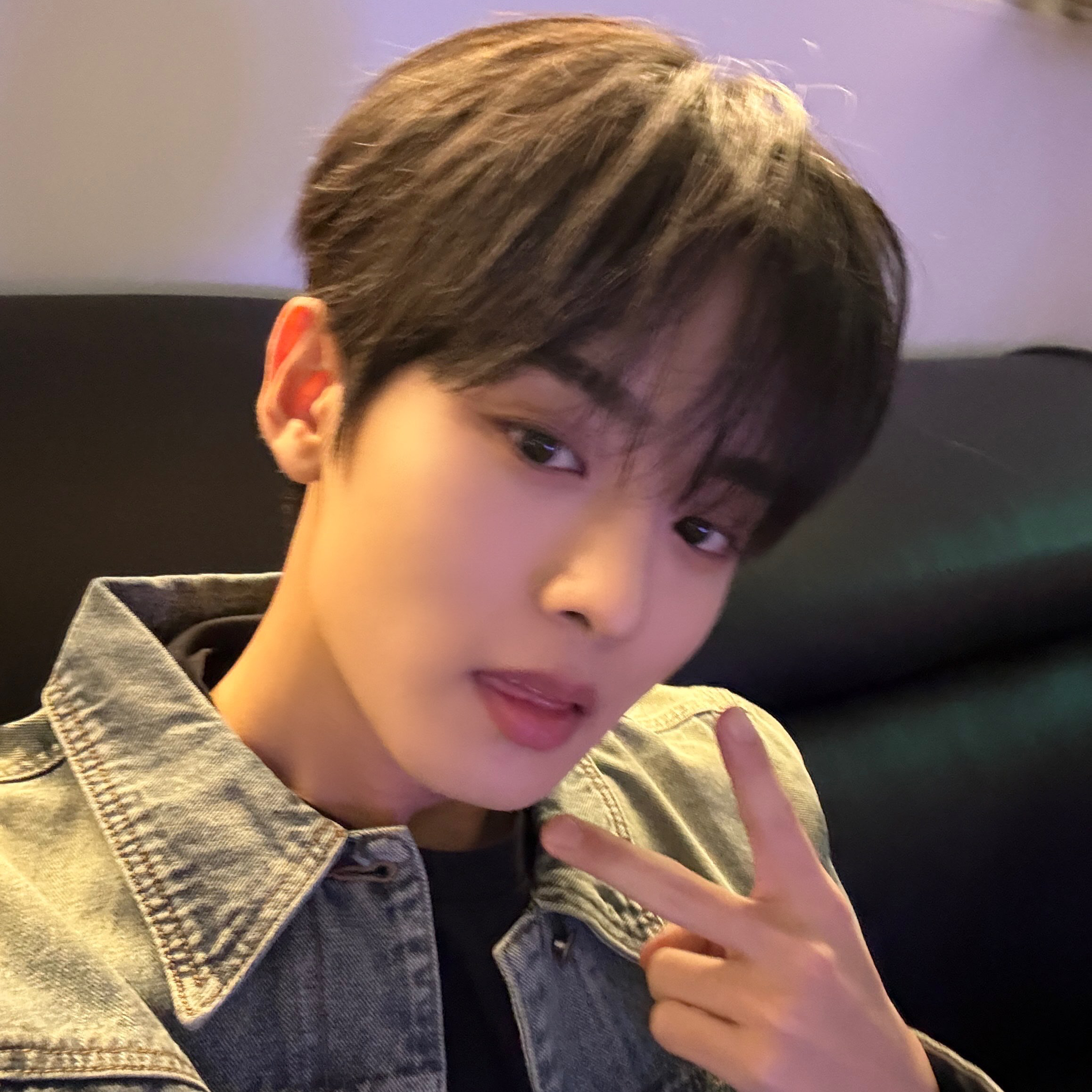 A moment captured by Woono (YOUNITE)'s fan