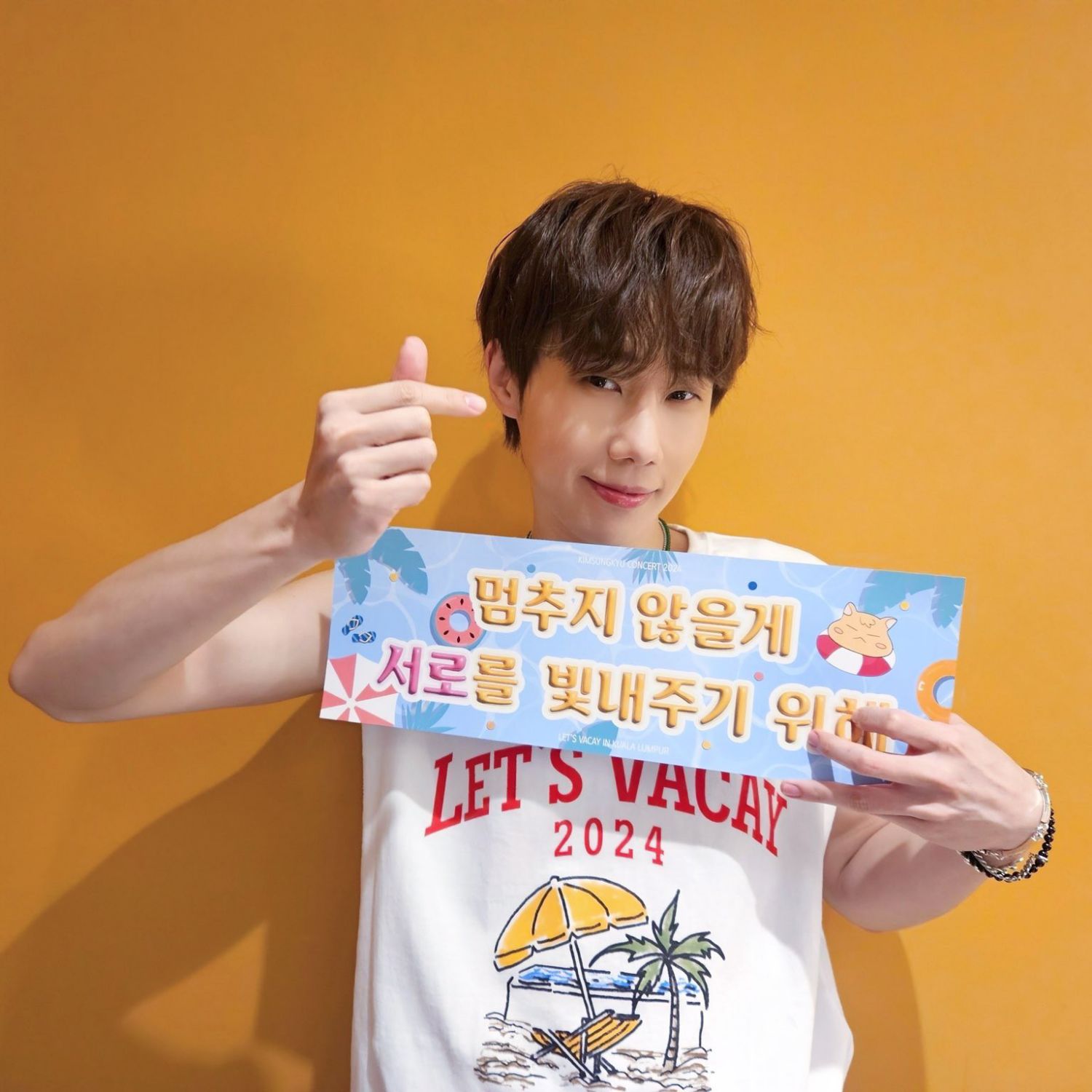 Behind-the-scenes cut of Sungkyu (INFINITE)