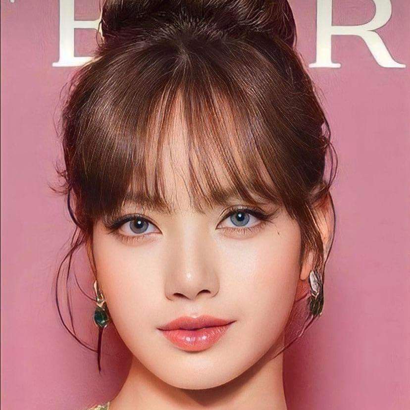 Lisa (BLACKPINK)的幕後花絮