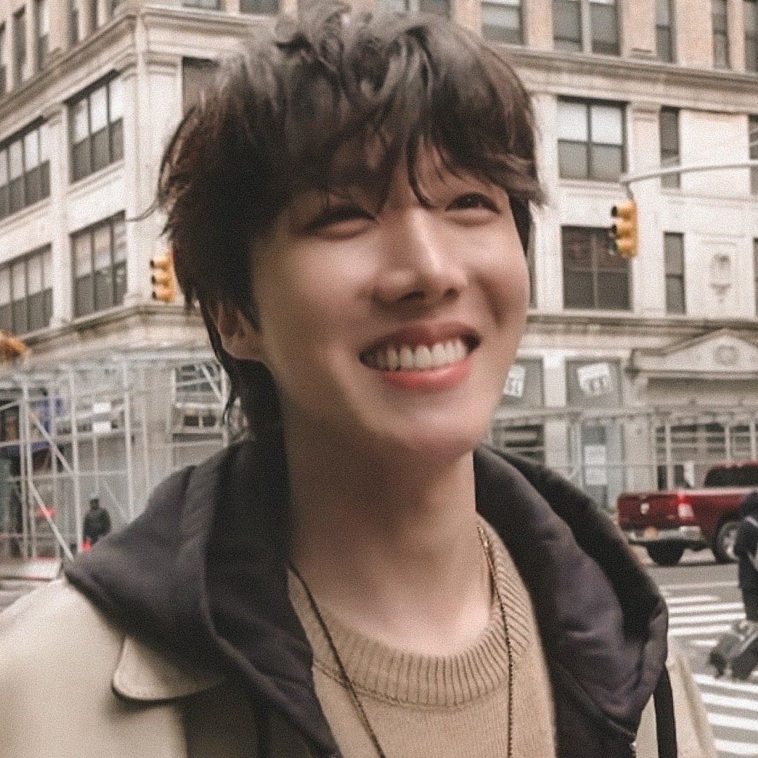 제이홉 (방탄소년단)의 비하인드 컷
