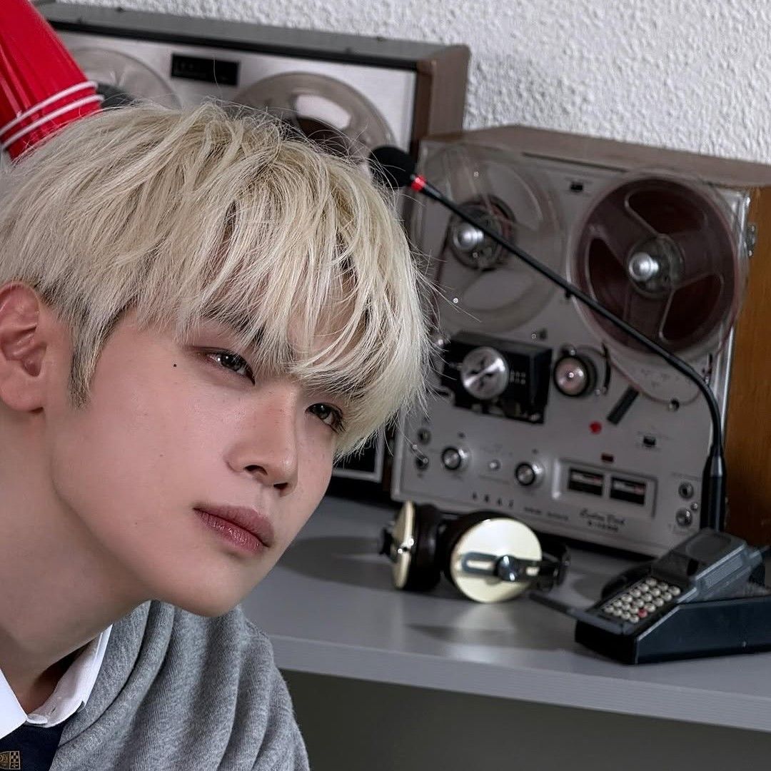 A moment captured by Kim Taerae (ZEROBASEONE)'s fan