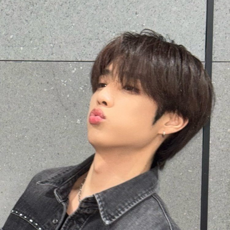 A moment captured by Sunwoo (THE BOYZ)'s fan