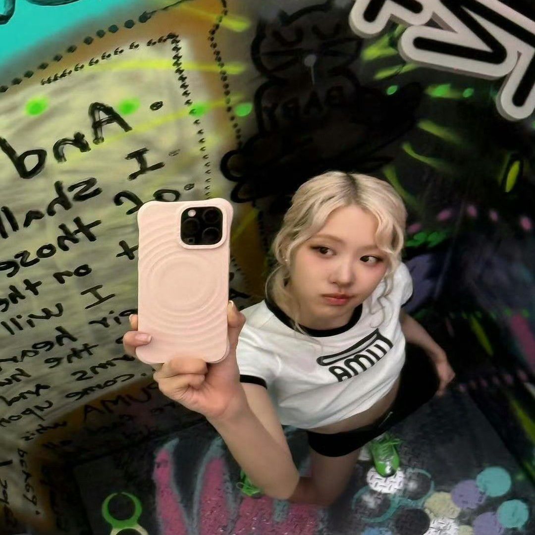 ロゼ (BLACKPINK)の舞台裏ショット