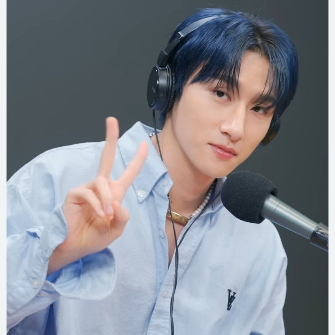 A moment captured by I.M (MONSTA X)'s fan