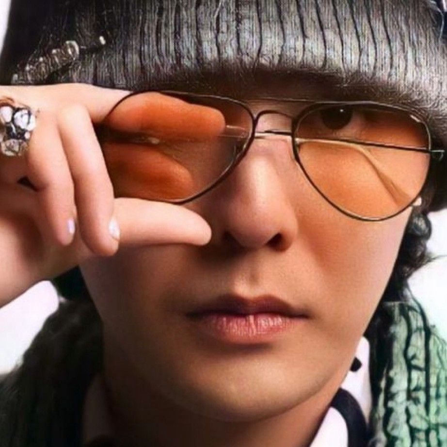 Behind-the-scenes cut of G-DRAGON (BIGBANG)