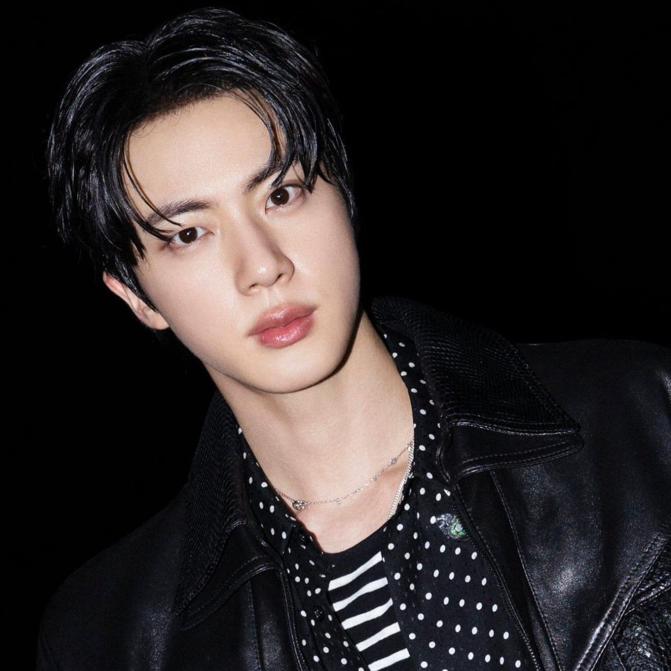 Potret di balik layar Jin (BTS)