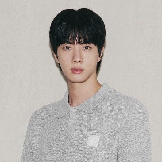 Behind-the-scenes cut of Jin (BTS)