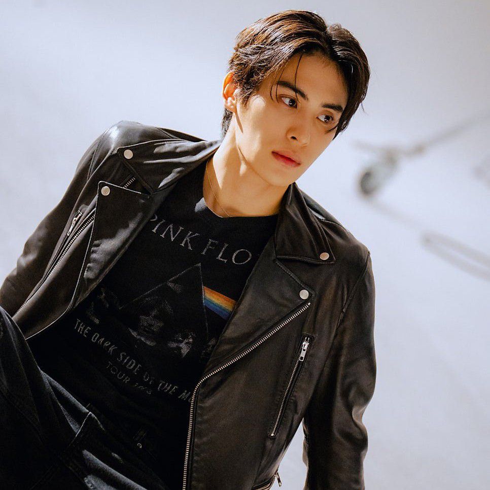 Recent activity shot of Taeyang (SF9)