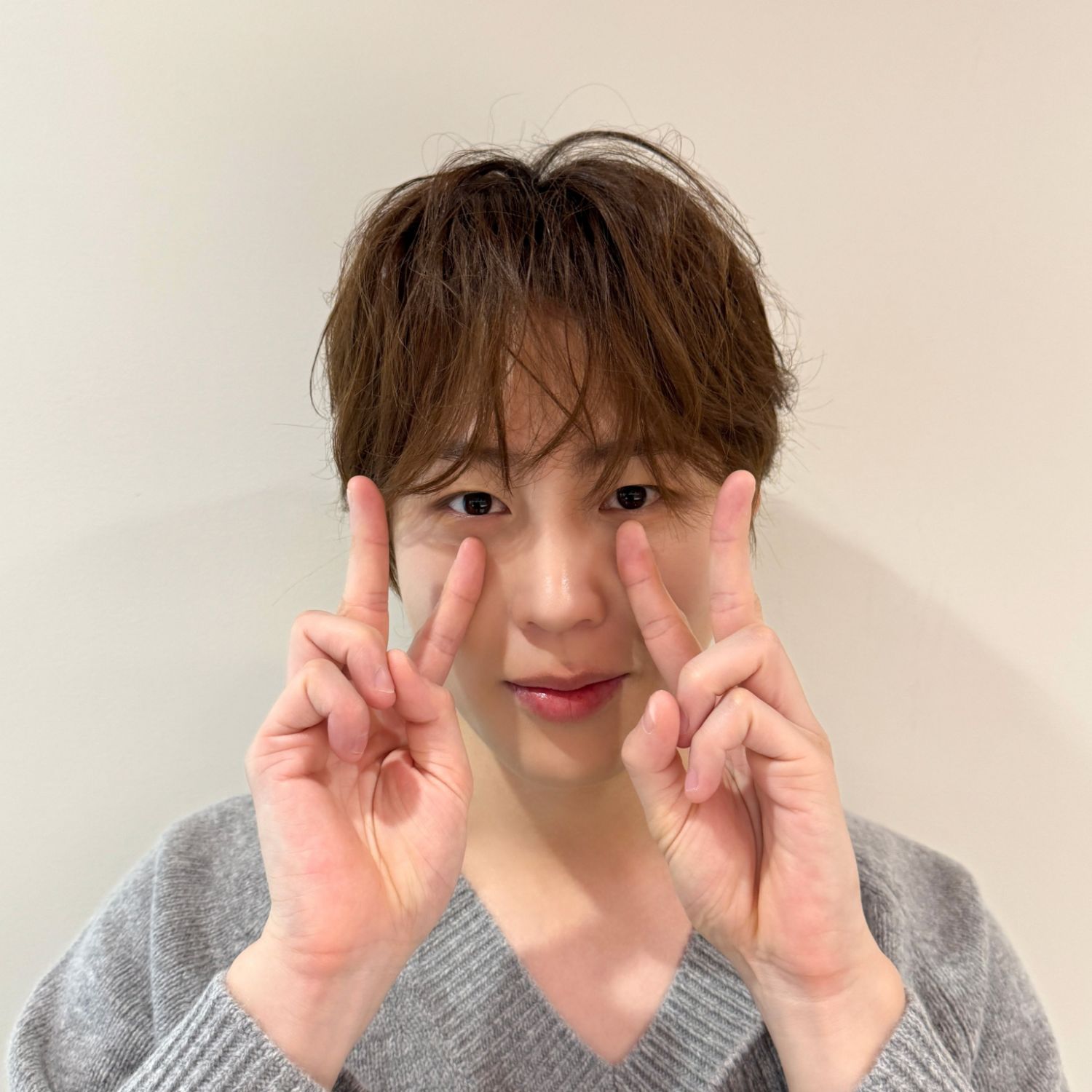 Latest photo of Ha Sungwoon