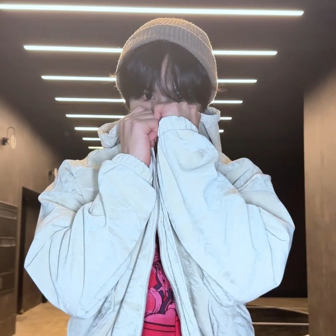 A moment captured by Rocky's fan