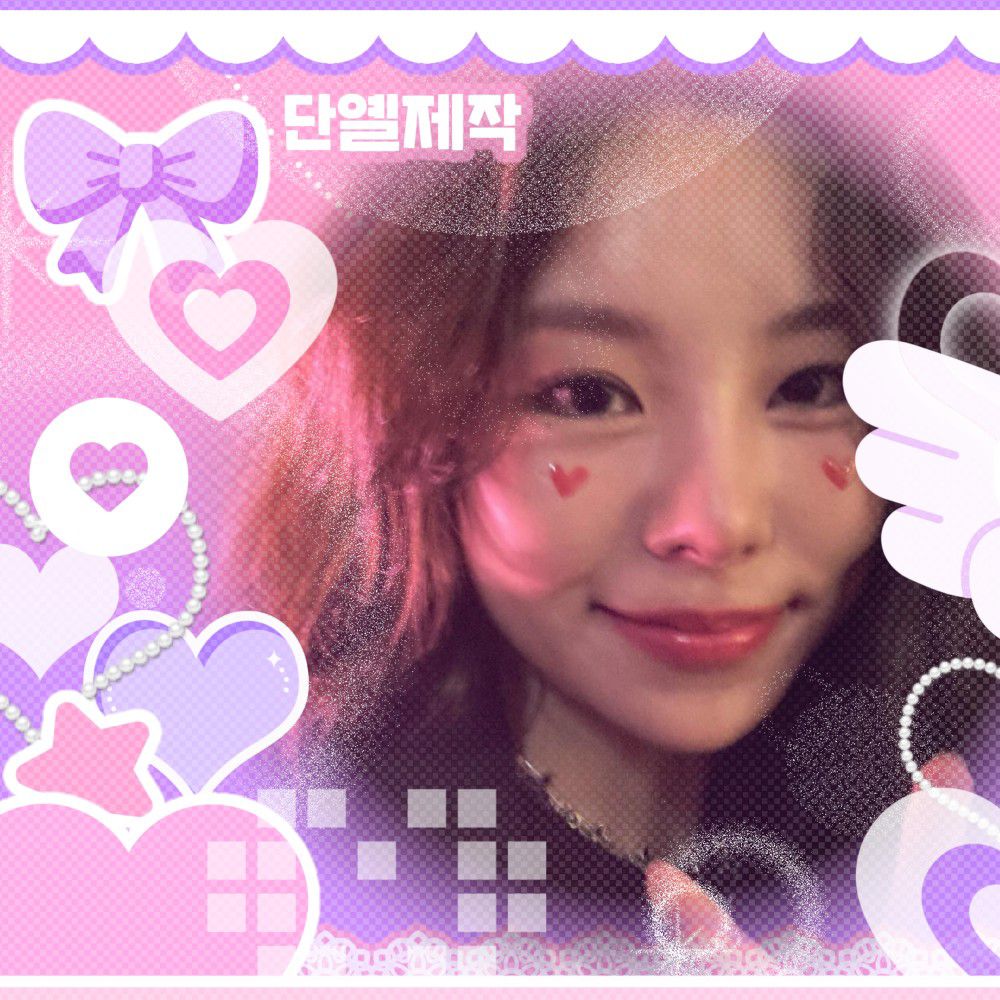 Latest photo of Wheein (MAMAMOO)