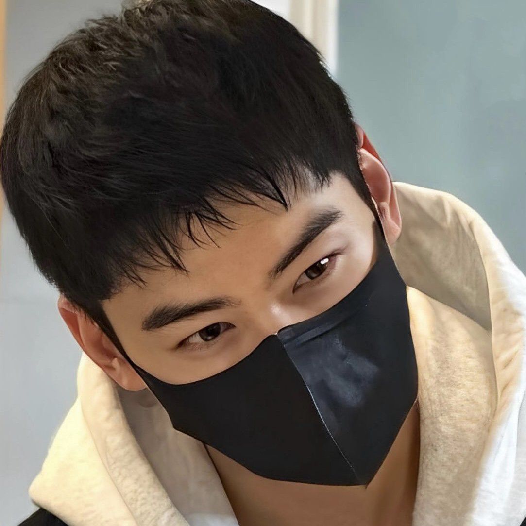 Recent activity shot of Eunwoo (ASTRO)