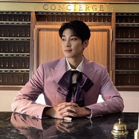 Behind-the-scenes cut of Wonwoo (SEVENTEEN)