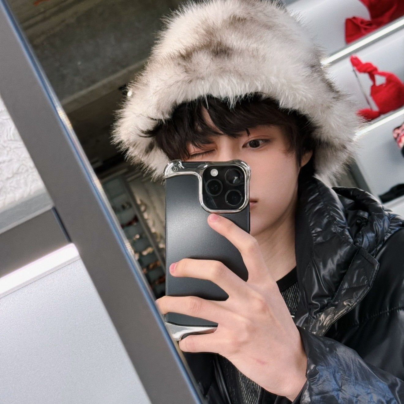 A moment captured by Hanbin (TEMPEST)'s fan