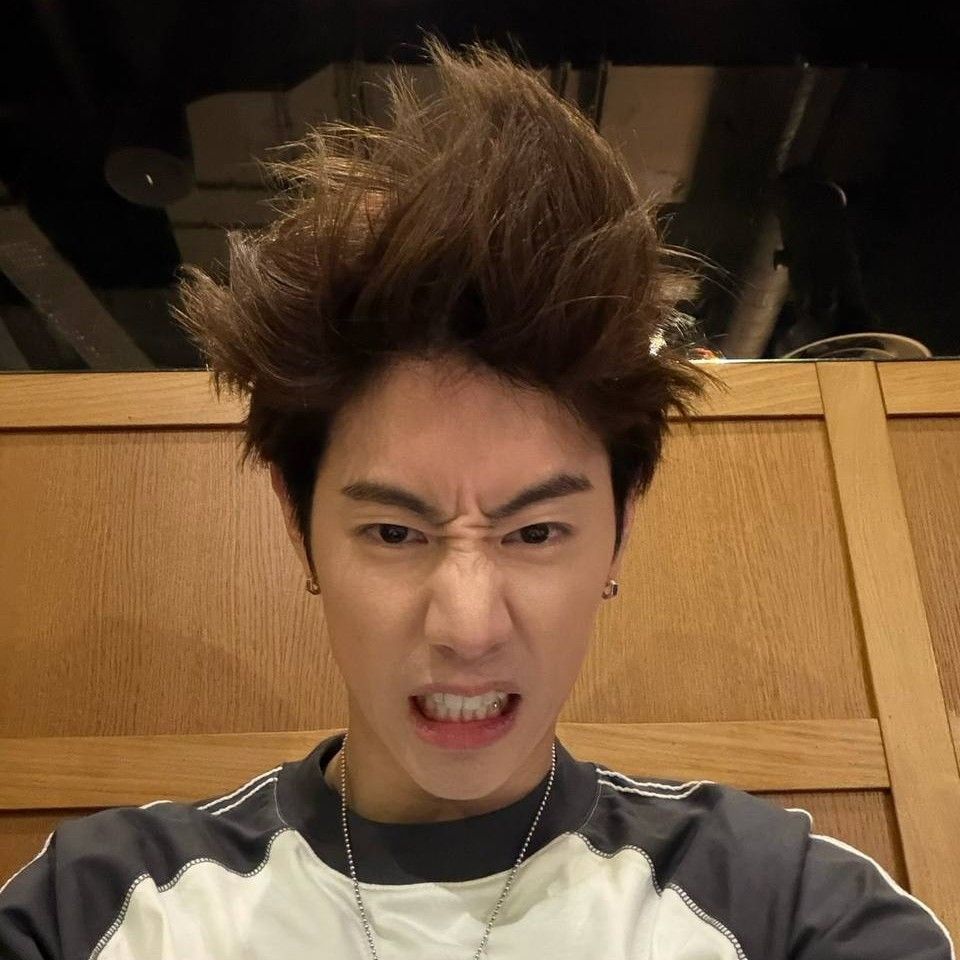 Recent activity shot of Mark (GOT7)