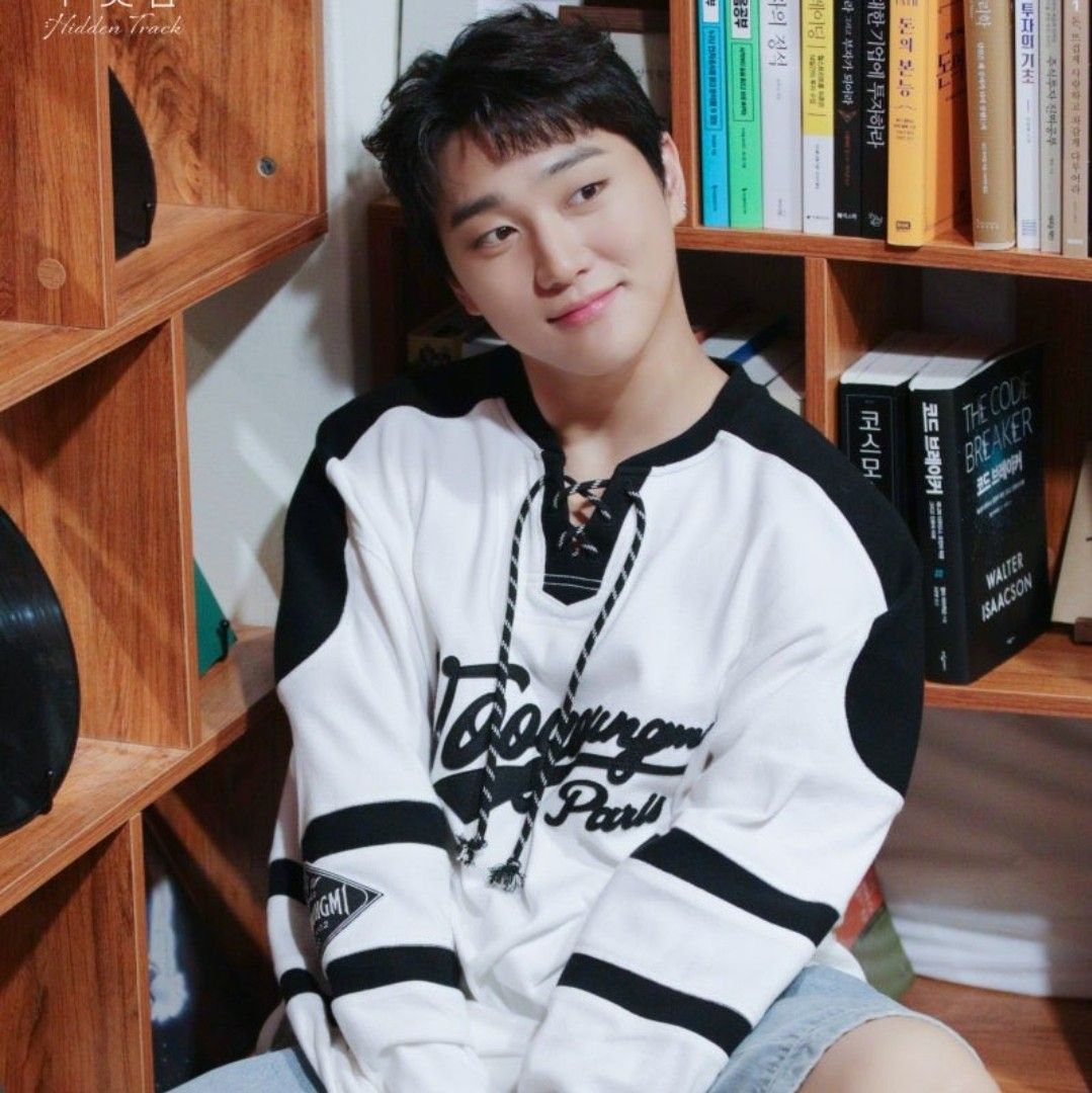 Recent activity shot of Hong Joochan (GoldenChild)