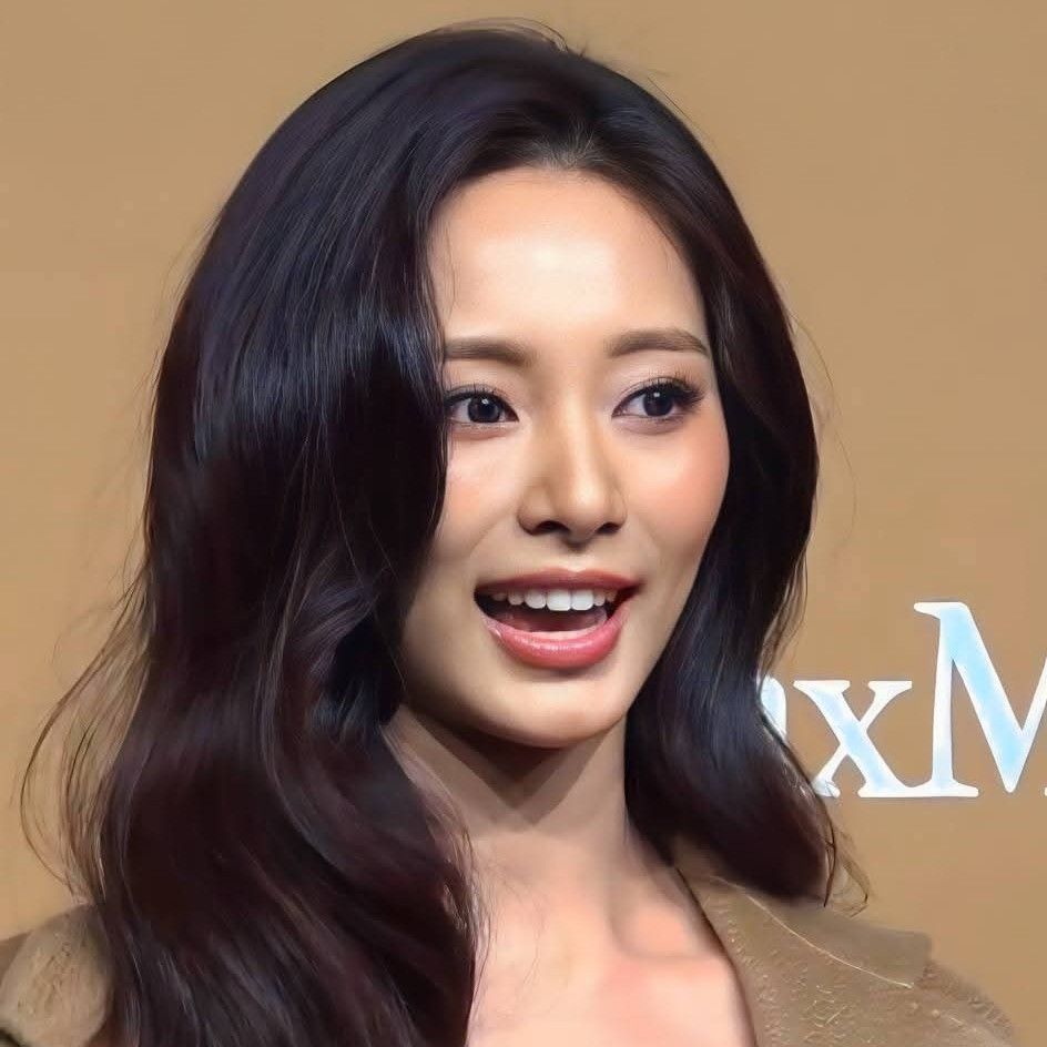 Potret di balik layar Tzuyu (TWICE)