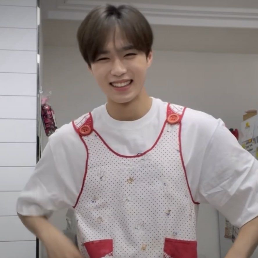 A moment captured by Kim Junseo (ALPHA DRIVE ONE)'s fan