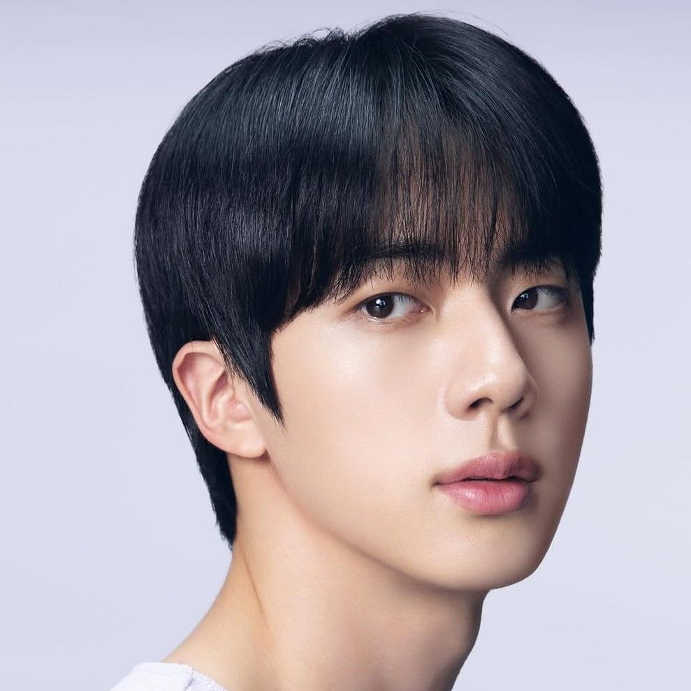 Latest photo of Jin (BTS)