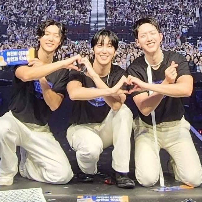 Behind-the-scenes cut of CNBLUE