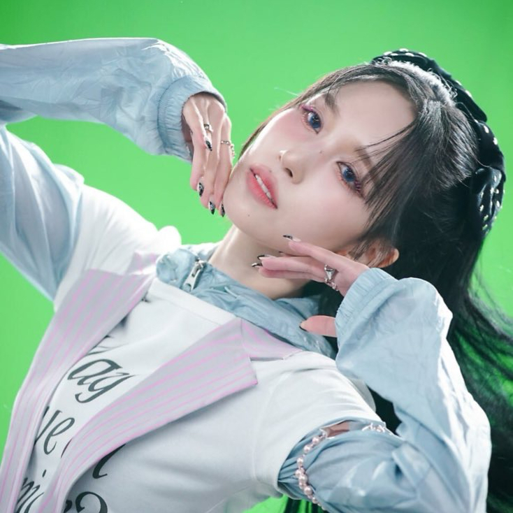 Mina (TWICE)的最新活動照片